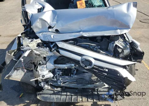 2021 Toyota Rav4 Le z USA, uszkodzony, nr VIN 2T3K1RFV3MW147783